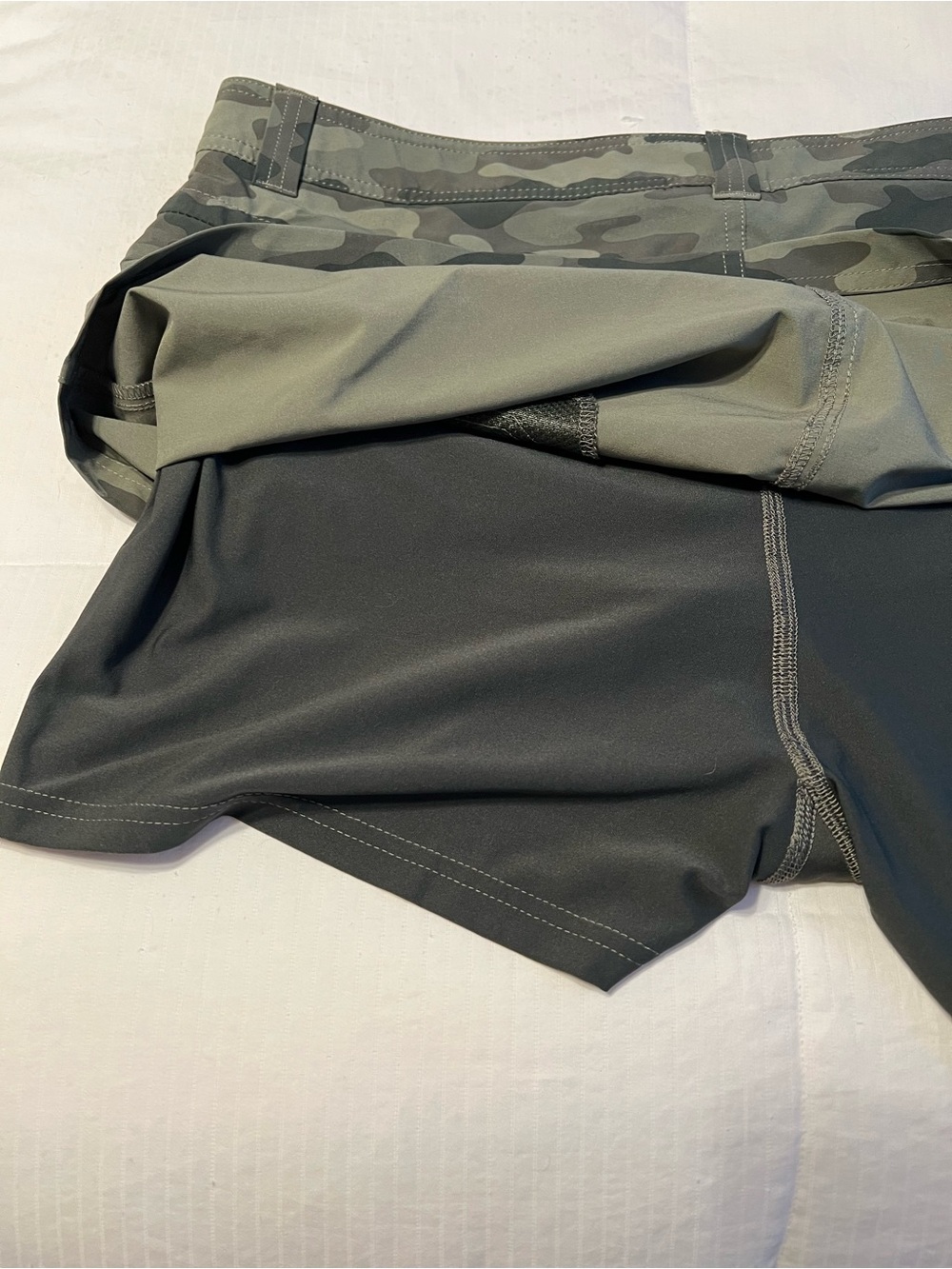 Eddie Bauer Adventurer 2.0 Camo Skort Size 16 - Picture 10 of 12
